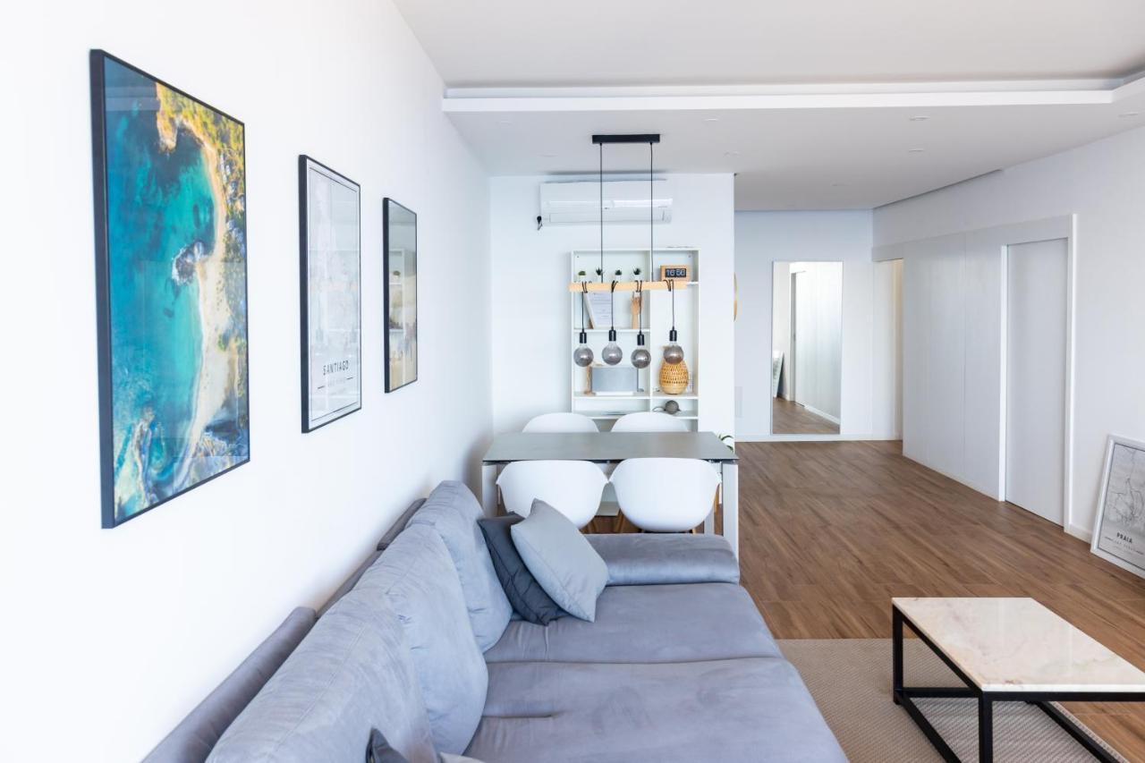 3 Bdr Aprt, Stunning Seaview, Rooftop Pool - Lcgr Praia Esterno foto
